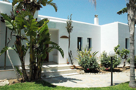 Kymmates Beach Front Villas بافوس المظهر الخارجي الصورة