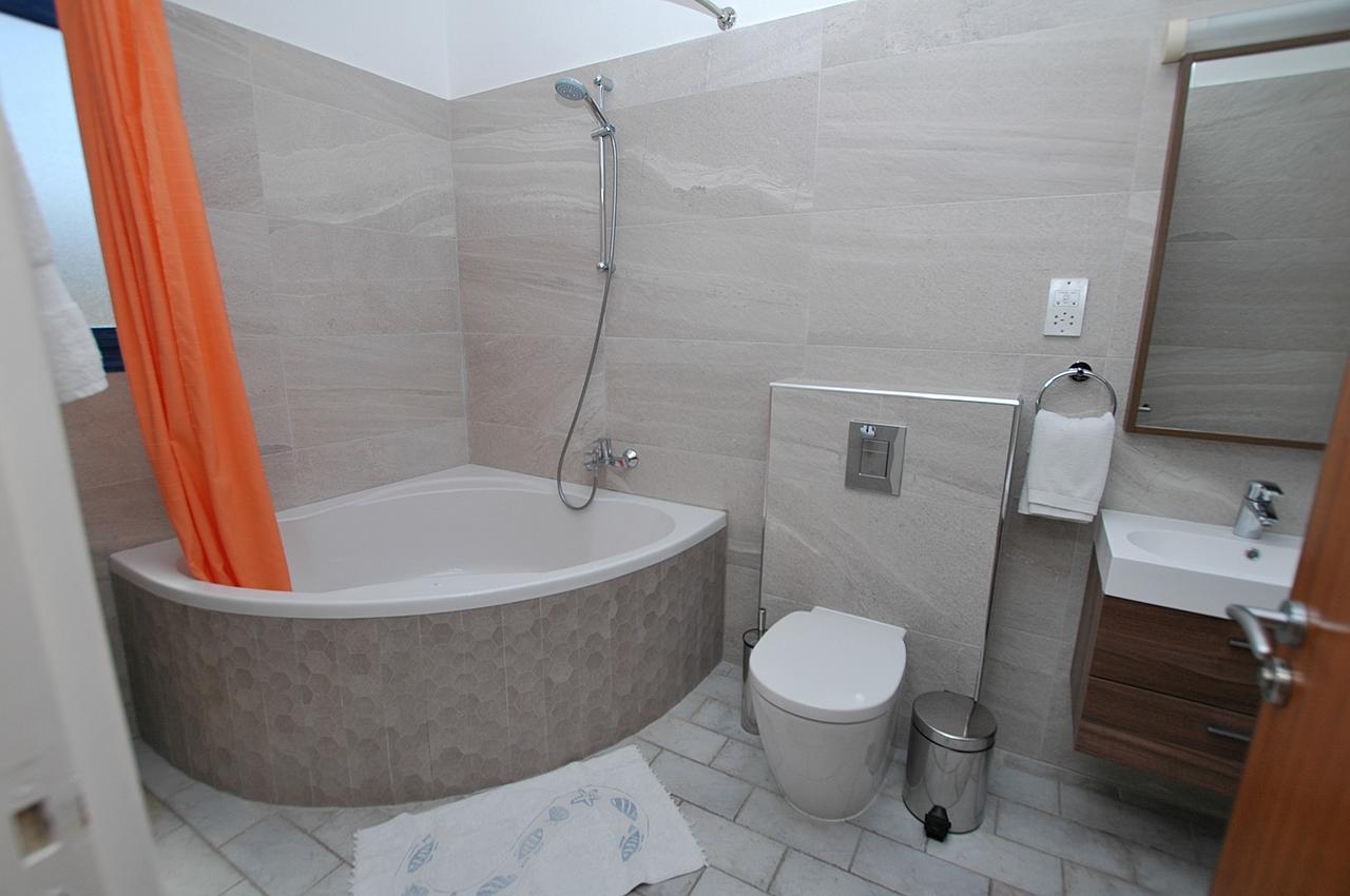 Kymmates Beach Front Villas بافوس المظهر الخارجي الصورة